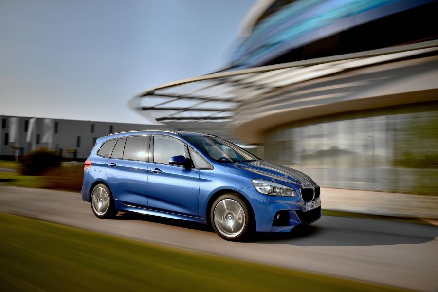 BMW 220i Gran Tourer M Sport Package 2015 года  (фото 9 из 32)